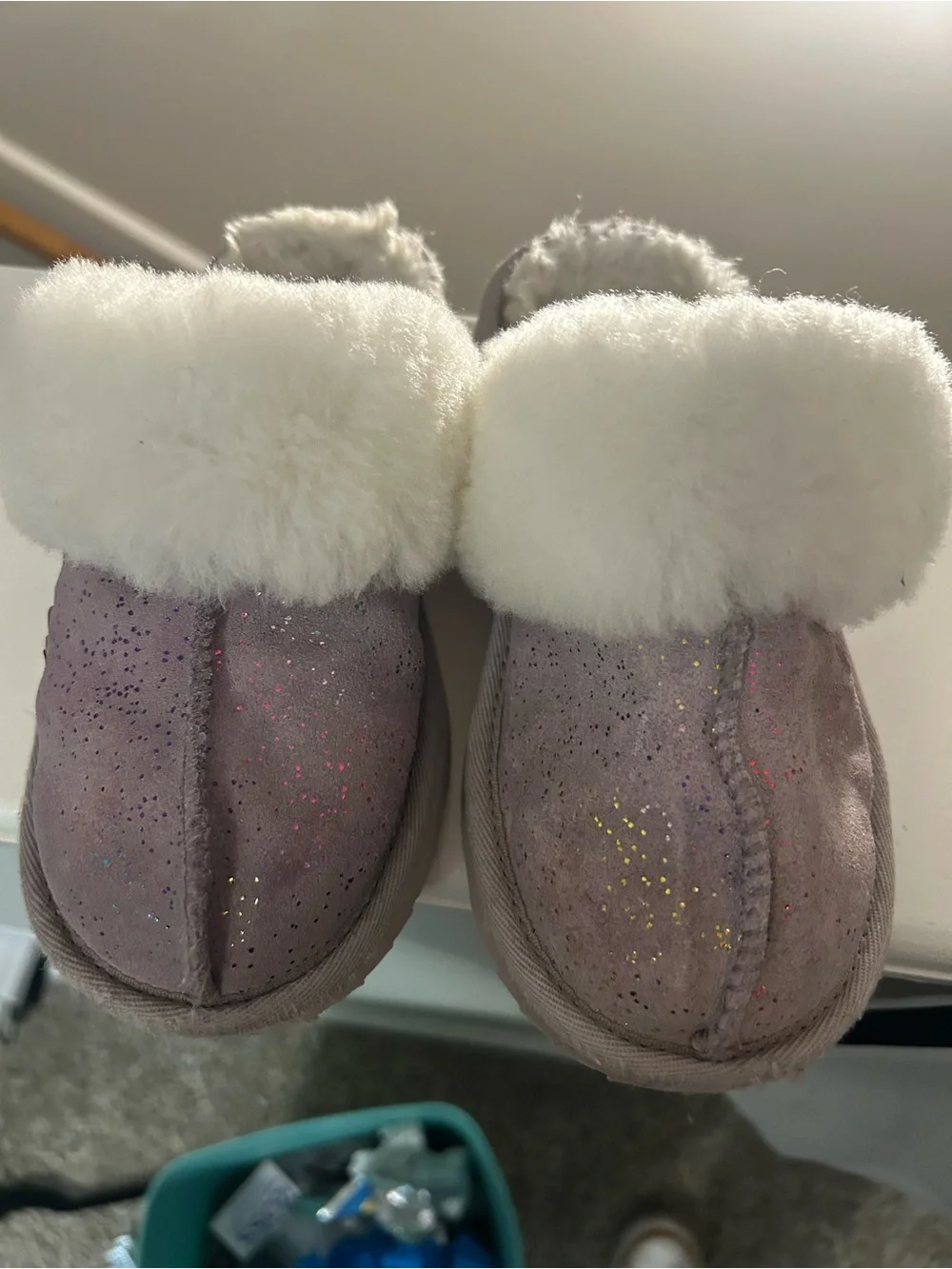 UGG Kids Glitter Suede Slippers with White Faux Fur Cuff